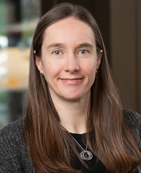 Photograph of Suzanne Wright-Smith