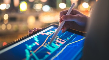 Navigating market concentration: How to invest your equity allocation